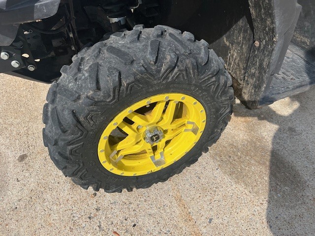  2021 John Deere XUV 835M at Heritage Tractor in West Plains, MO