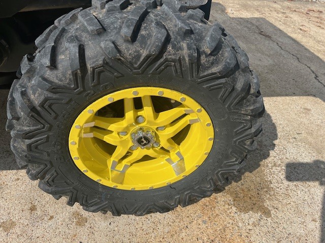  2021 John Deere XUV 835M at Heritage Tractor in West Plains, MO