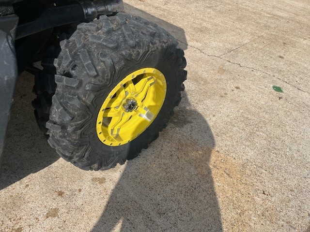  2021 John Deere XUV 835M at Heritage Tractor in West Plains, MO