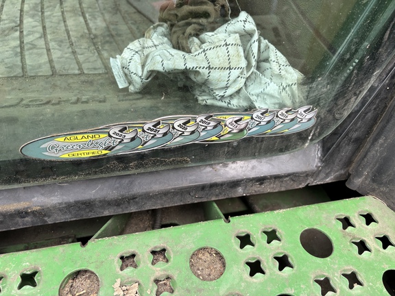 Used 2007 John Deere 9760 STS Combines at Horizon Ag & Turf in Lloydminster, AB - Photo9