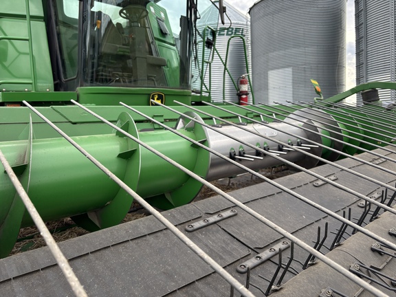 Used 2007 John Deere 9760 STS Combines at Horizon Ag & Turf in Lloydminster, AB - Photo20