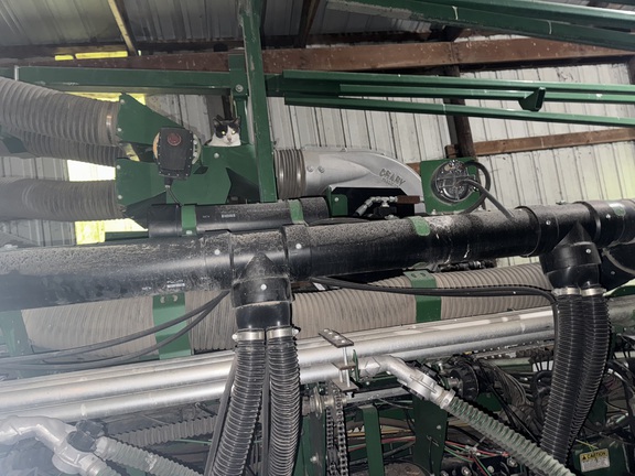 2012 Great Plains YP1625A-32TR - Photo17