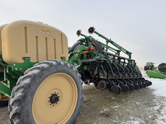 2012 Great Plains YP1625A-32TR - Photo4