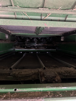 Used 2020 John Deere S780 Combines at Horizon Ag & Turf in Edmonton West, AB - Photo8