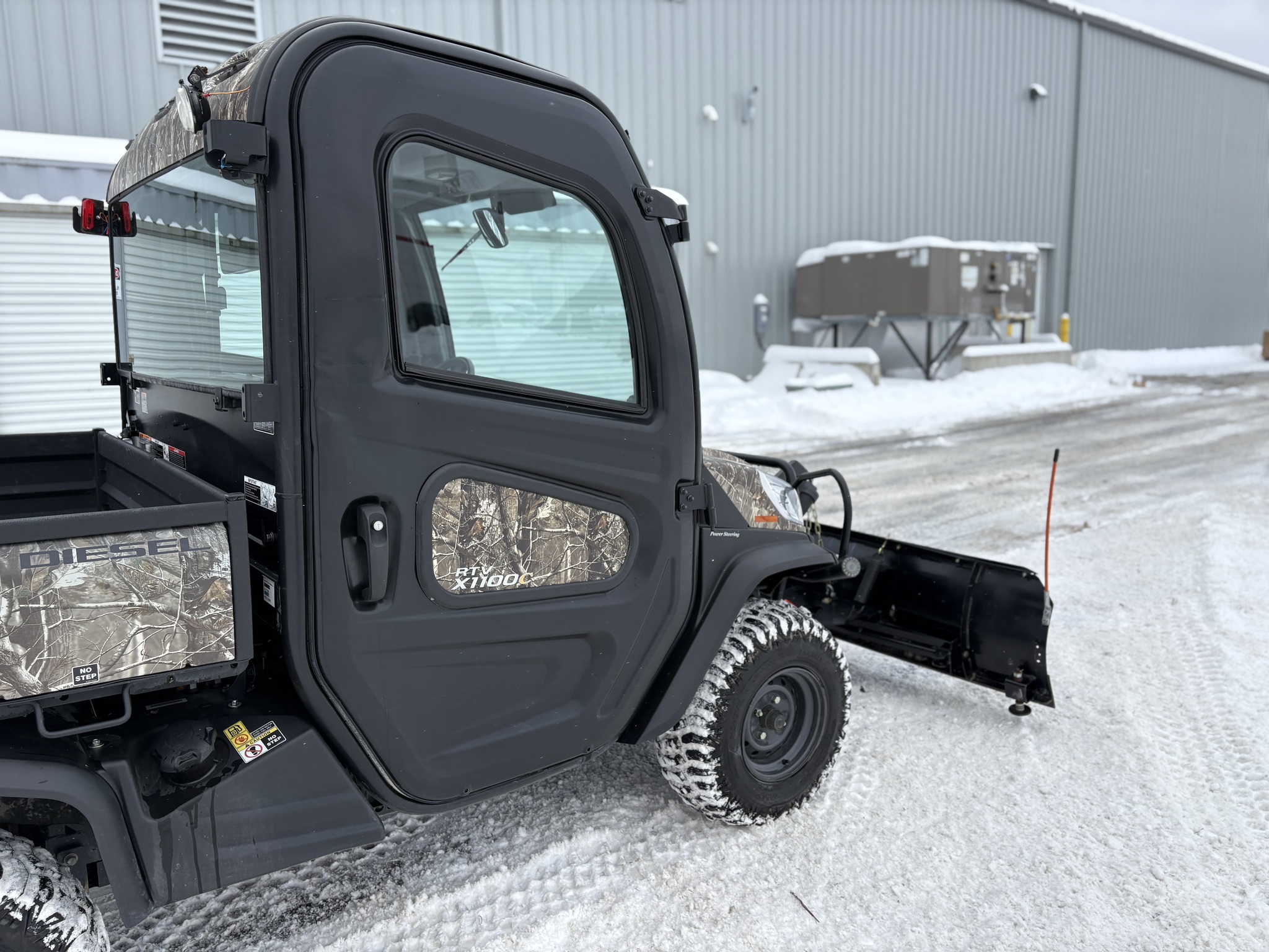 2023 Kubota RTV-X1100 Image 7