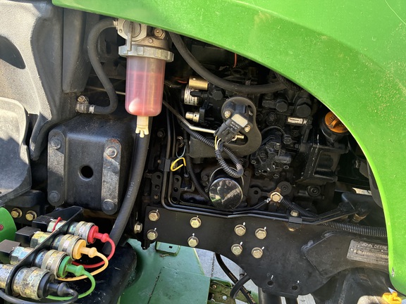 2006 John Deere 3120 (8th thumbnail)