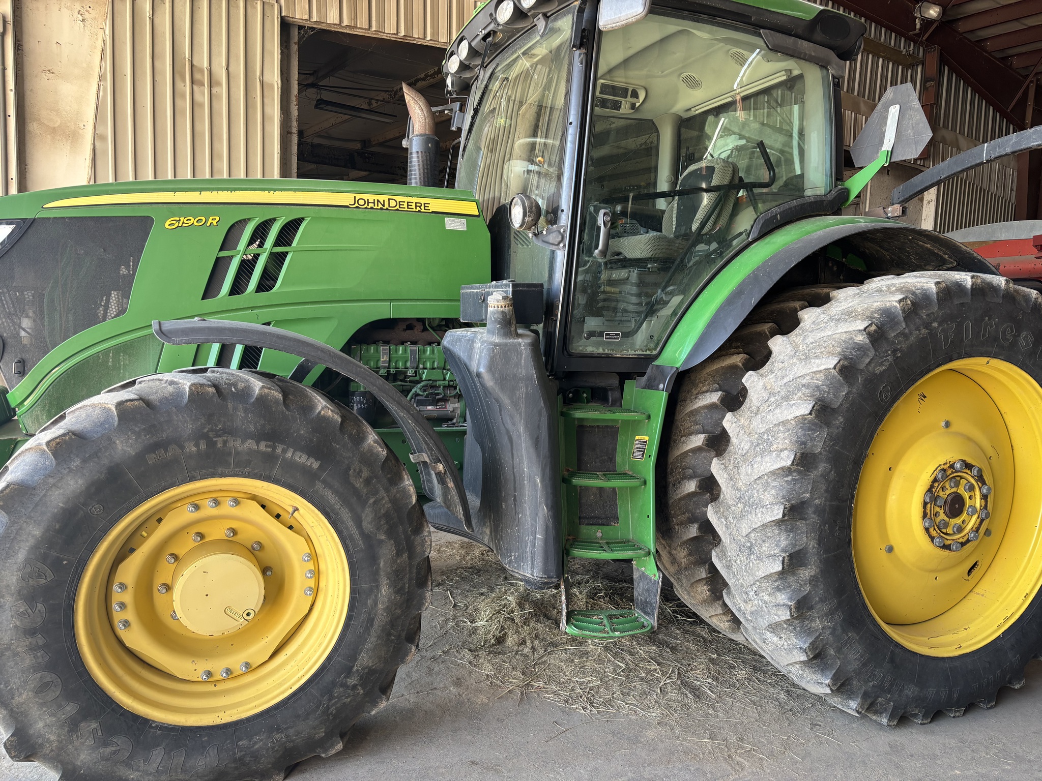 2013 John Deere 6190R Image 1