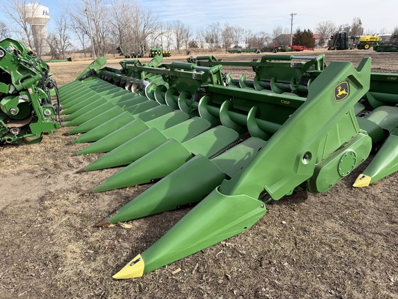  John Deere C16F