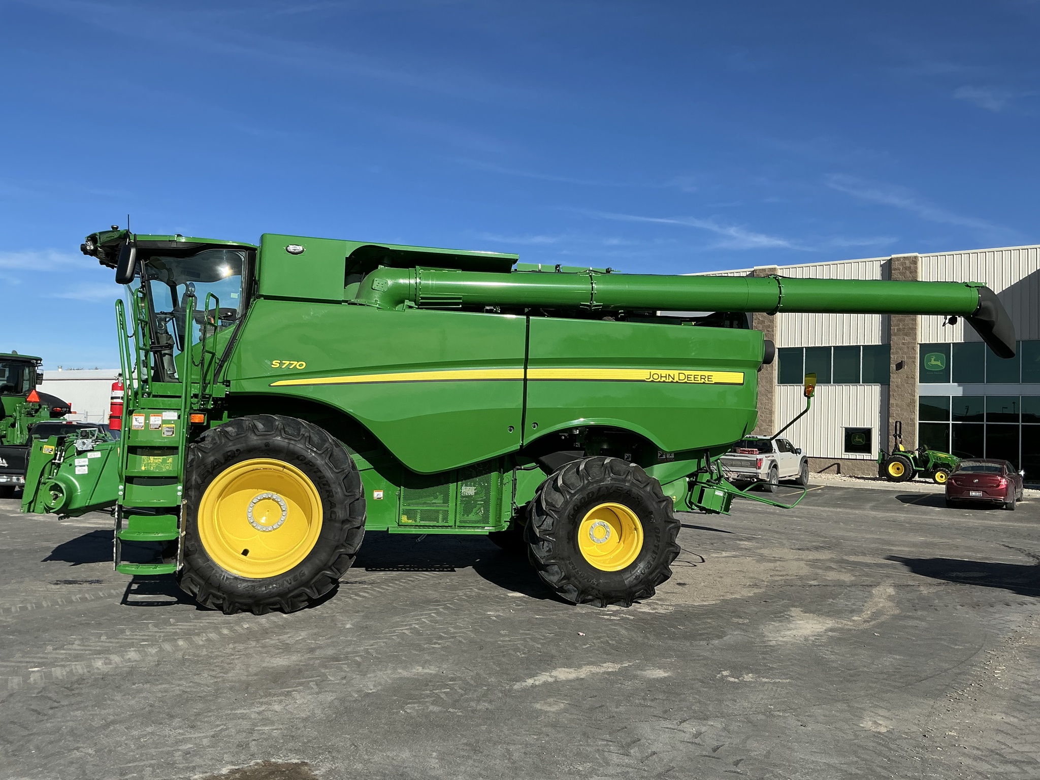2024 John Deere S770 Image 2