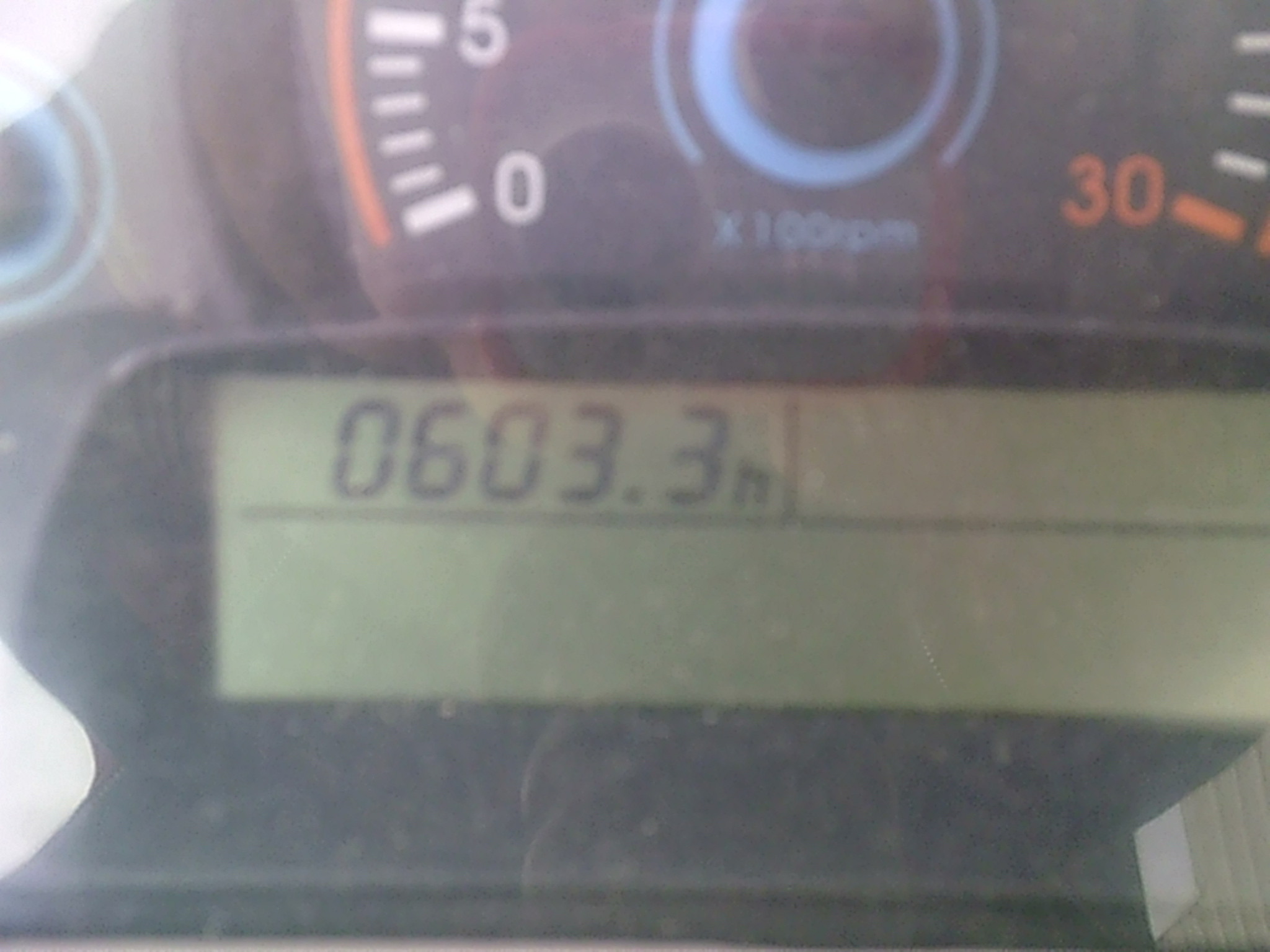 2014 Case IH Farmall 35C Image 11