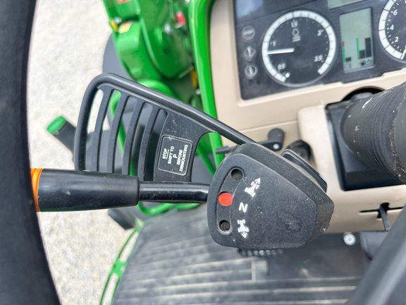 2024 John-Deere 6120M