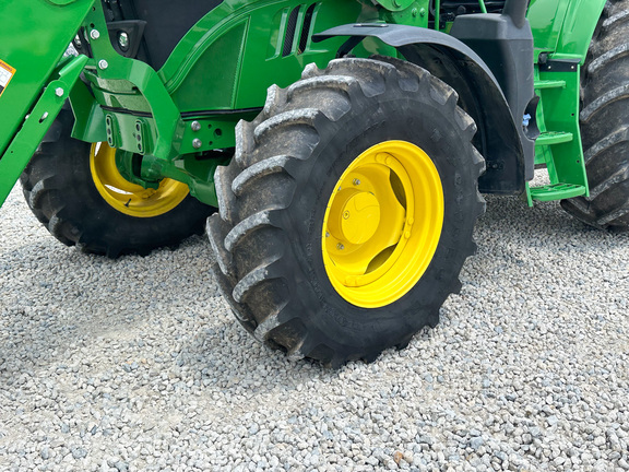 2024 John-Deere 6120M