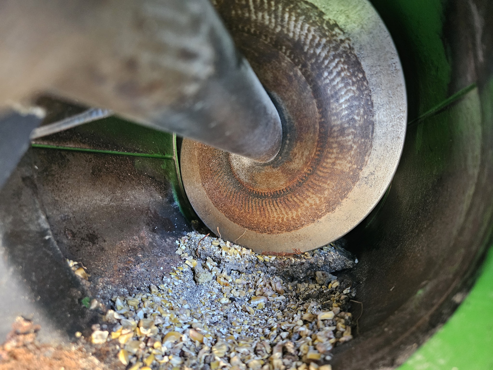 2017 John Deere S680 Image 13