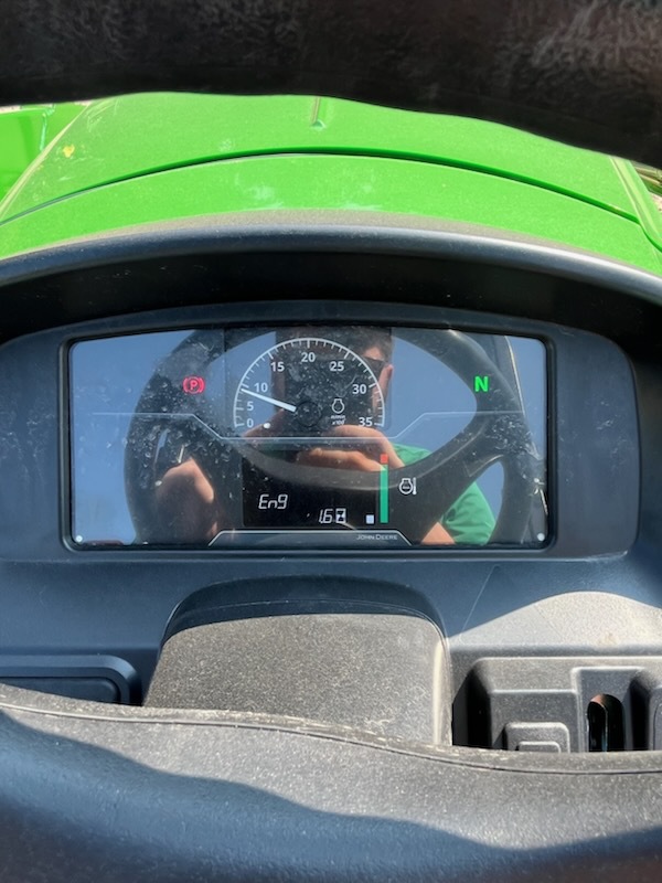 2025 John Deere 3032E Image 6