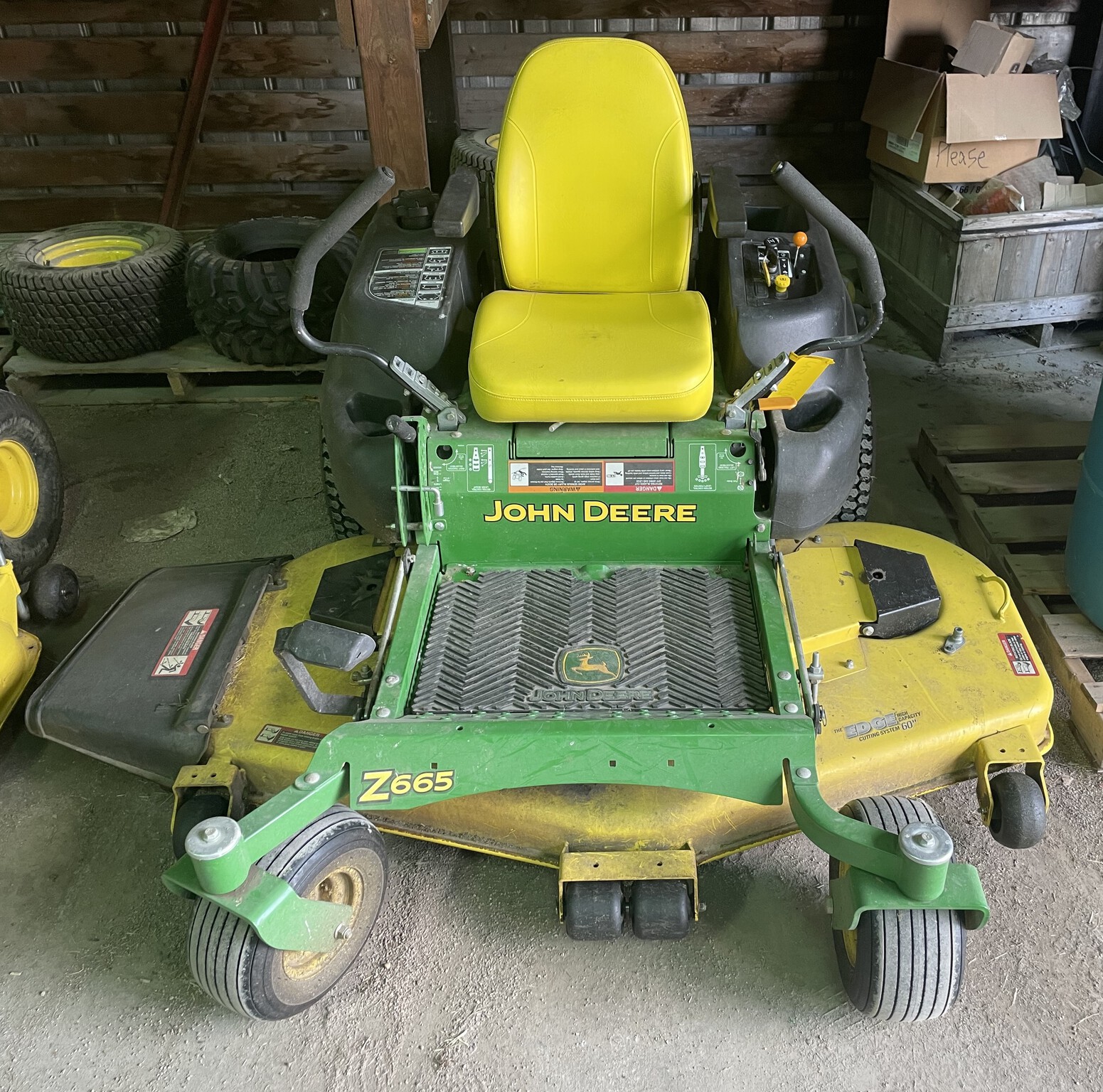 2015 John Deere Z665 Image 2