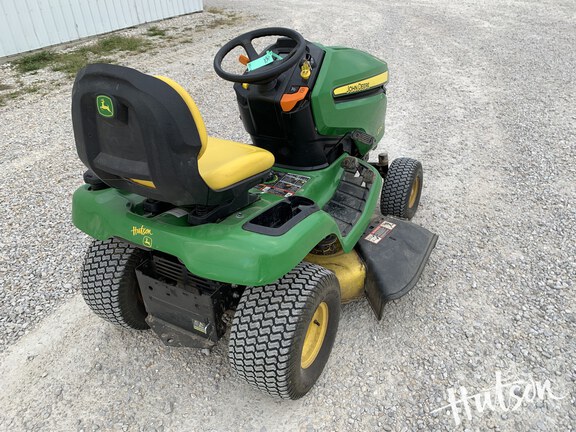 Photo of 2017 John Deere X350