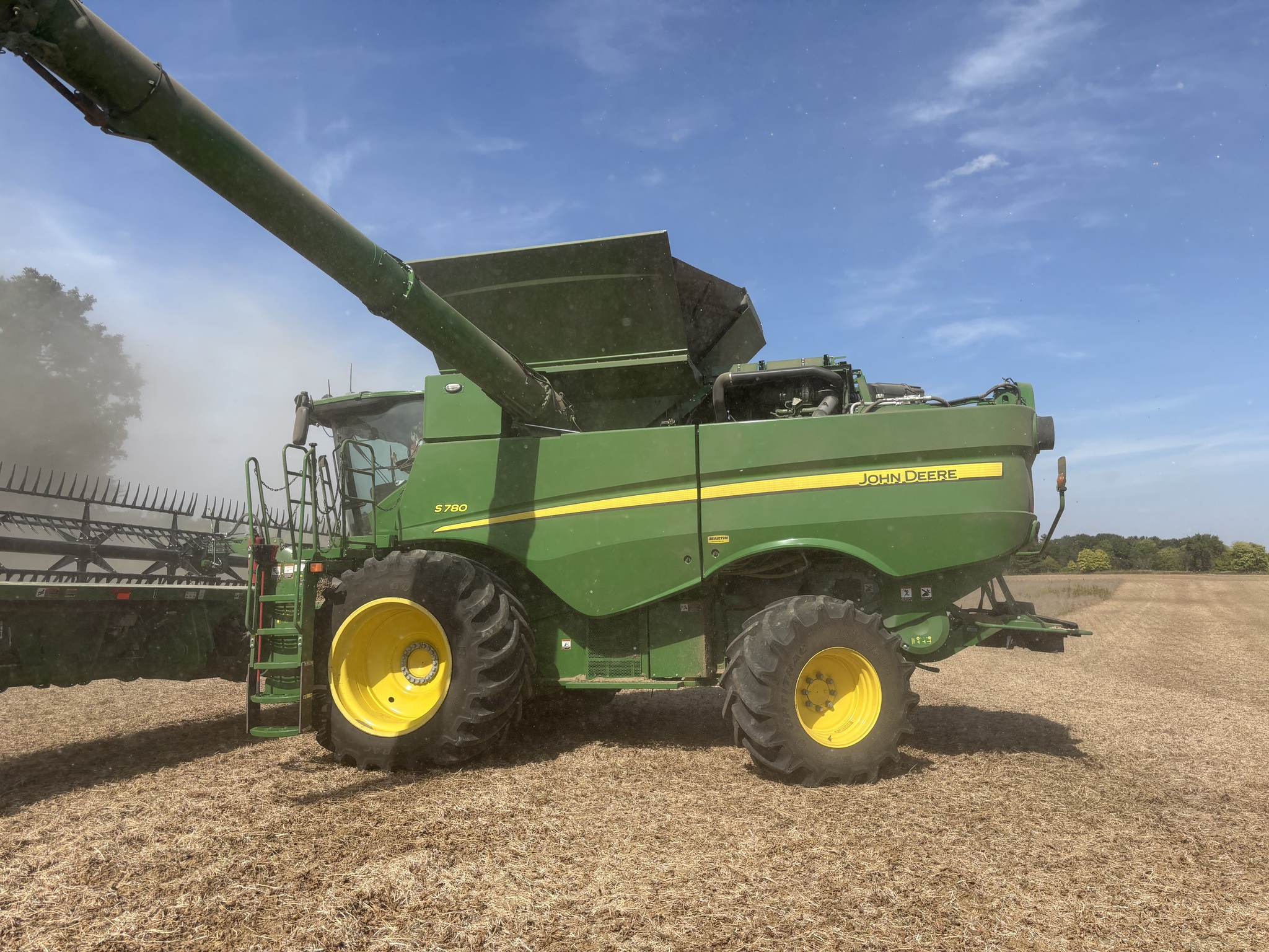  2024 John Deere S780 at Heritage Tractor in Kewanee, IL