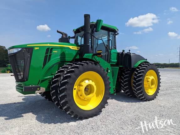 Photo of 2025 John Deere 9R 440