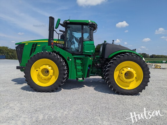 Photo of 2025 John Deere 9R 440