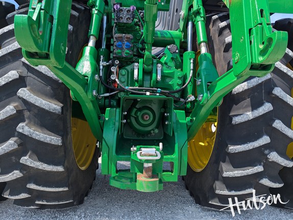 Photo of 2025 John Deere 9R 440