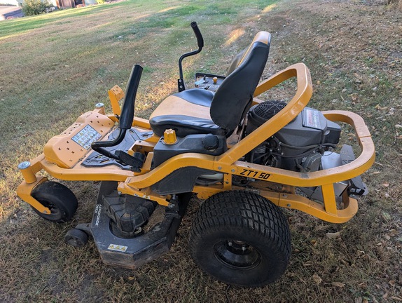  Cub Cadet ZT1 50 - Photo9