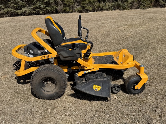  Cub Cadet ZT1 50 - Photo2
