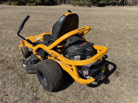  Cub Cadet ZT1 50 - Photo5