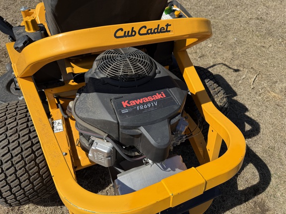  Cub Cadet ZT1 50 - Photo15