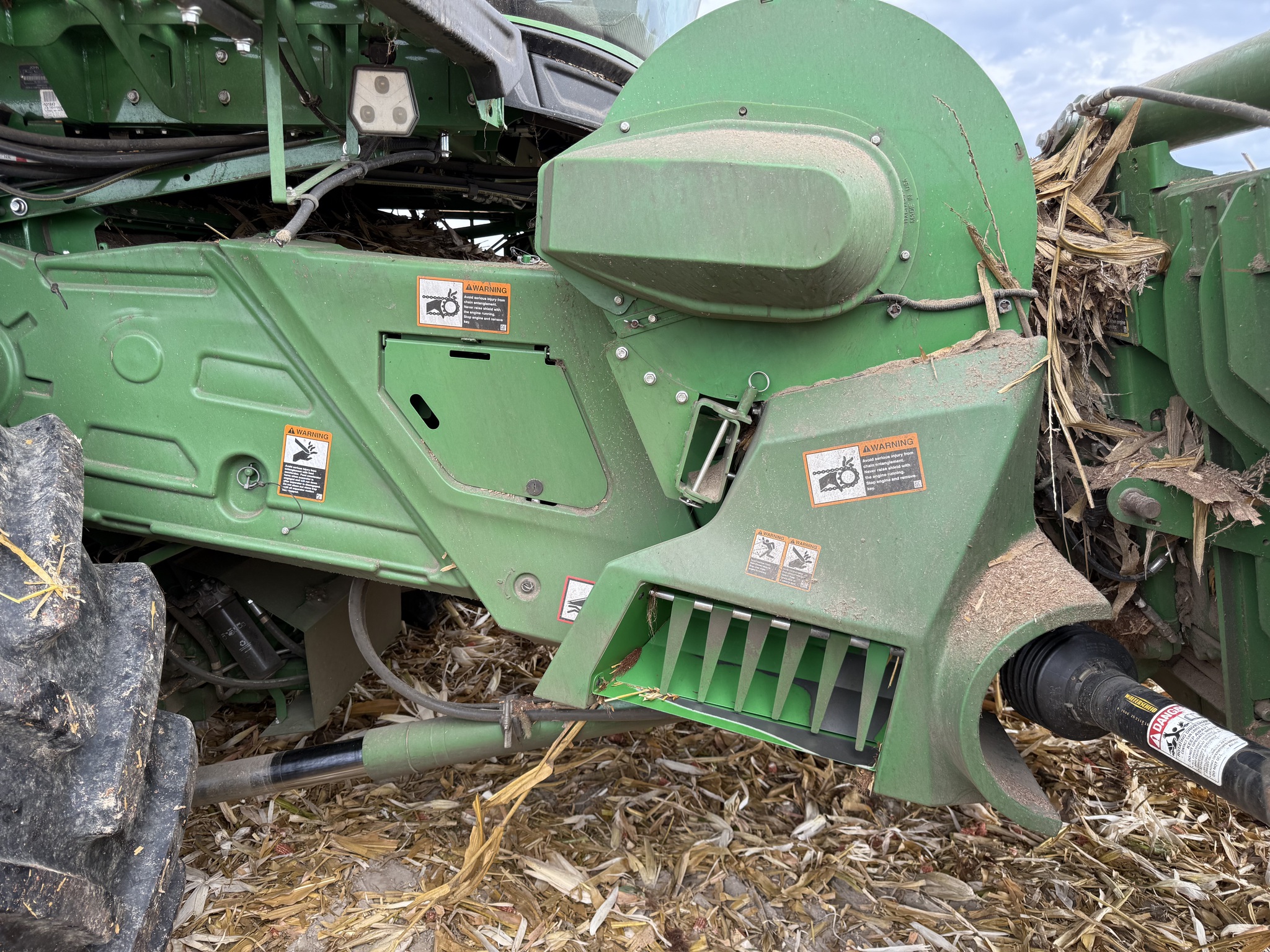  2023 John Deere X9 1000 at Heritage Tractor in Brimfield, IL
