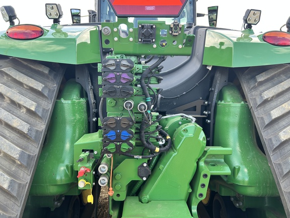 Used 2025 John Deere 9RX 640 Track Tractors at Horizon Ag & Turf in High Prairie, AB - Photo6