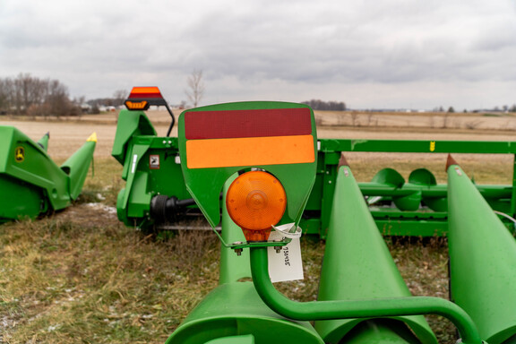 Used 2009 John Deere 606C Corn and Row Crop headers at Koenig Equipment in Anna, OH - Photo15