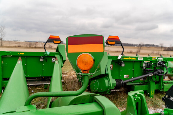 Used 2009 John Deere 606C Corn and Row Crop headers at Koenig Equipment in Anna, OH - Photo16