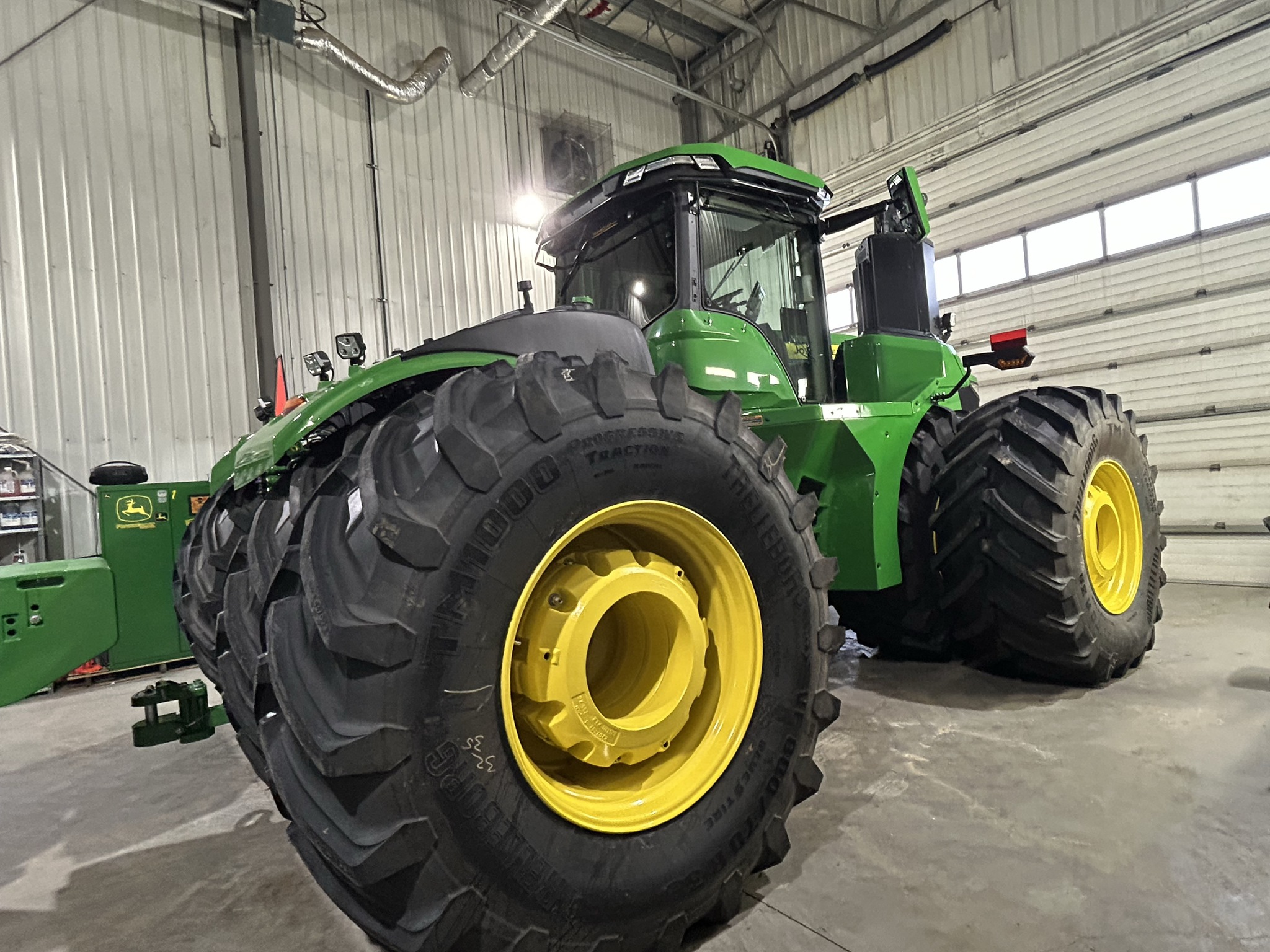 2023 John Deere 9R 590 Image 4
