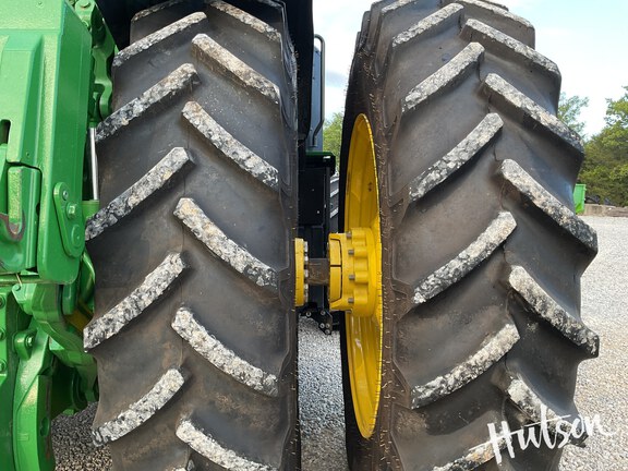 Photo of 2023 John Deere 8R 410