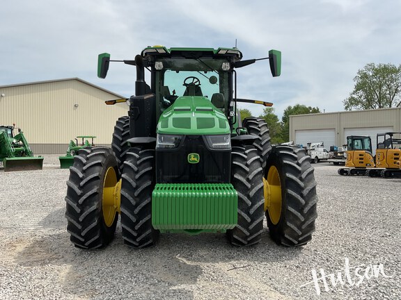 Photo of 2023 John Deere 8R 410