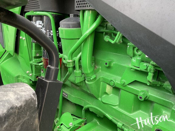 Photo of 2023 John Deere 8R 410