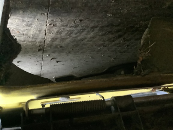 Photo of 2018 John Deere X584