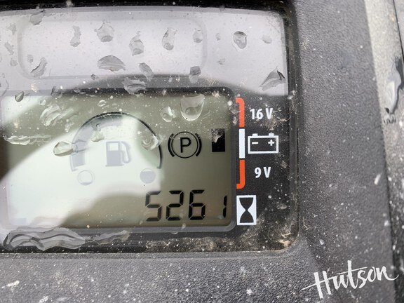 Photo of 2018 John Deere X584