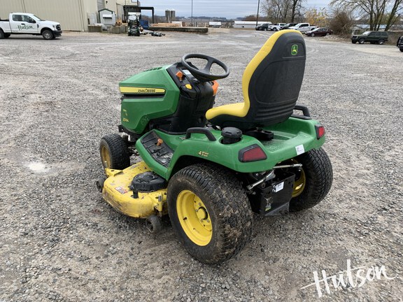 Photo of 2018 John Deere X584