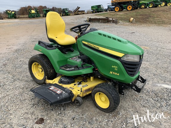 Photo of 2018 John Deere X584