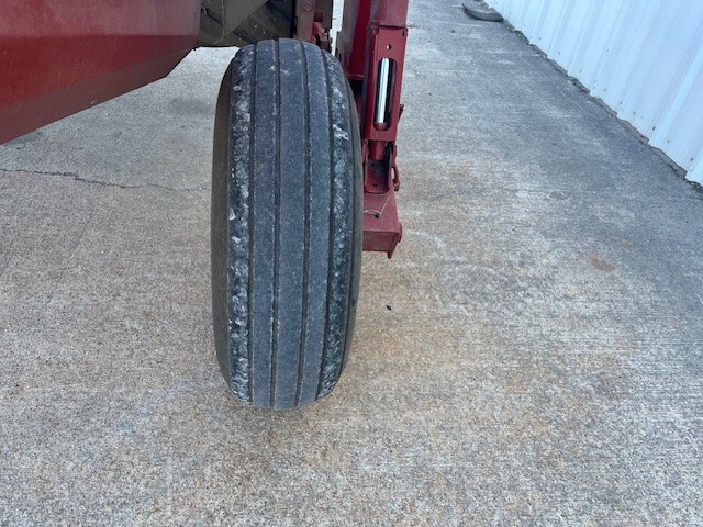  2008 New Holland 1409 at Heritage Tractor in West Plains, MO