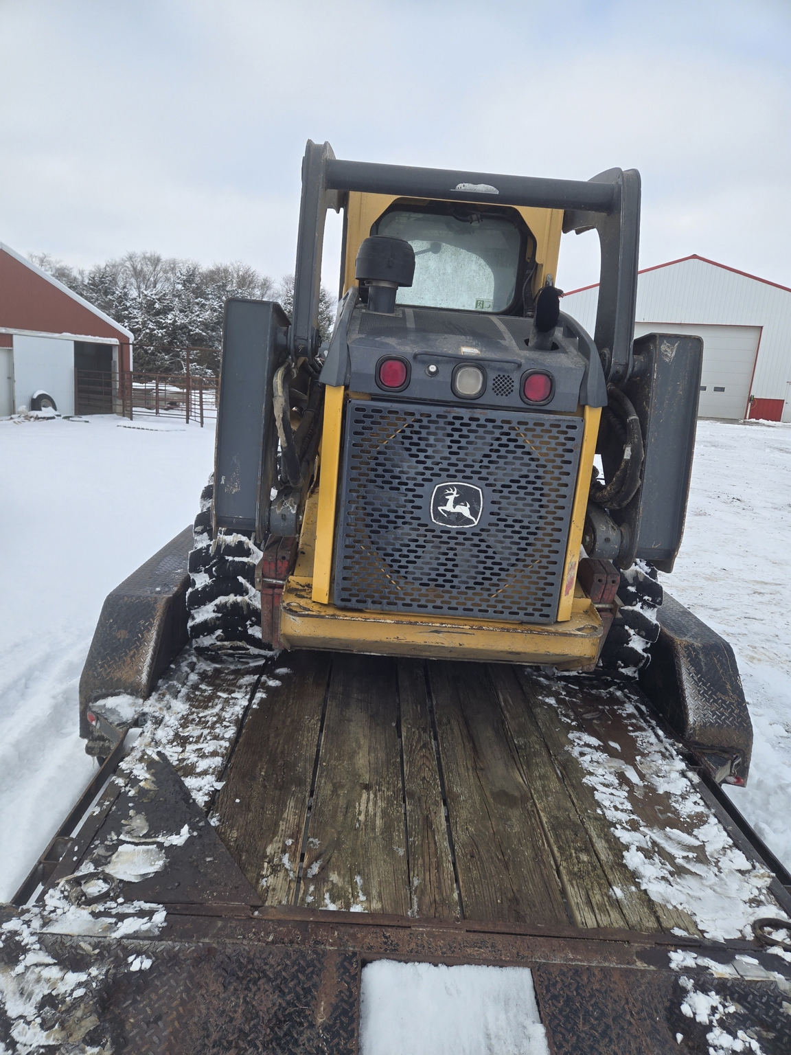 2011 John Deere 328D Image 4