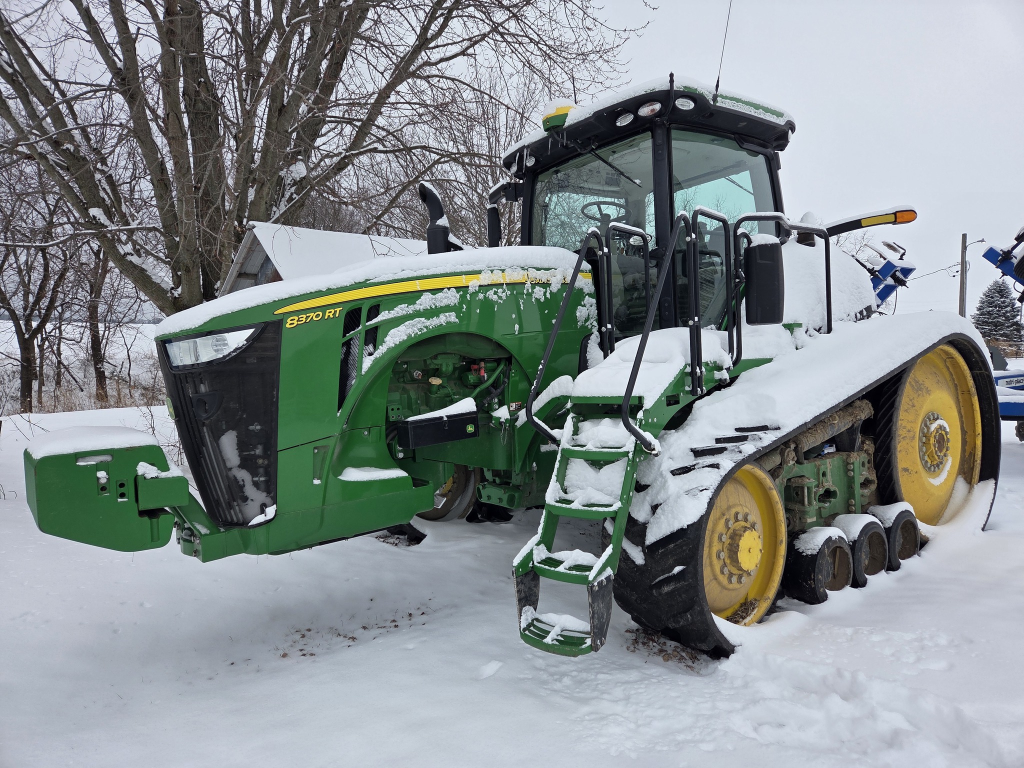  2019 John Deere 8370RT at Heritage Tractor in Lacon, IL