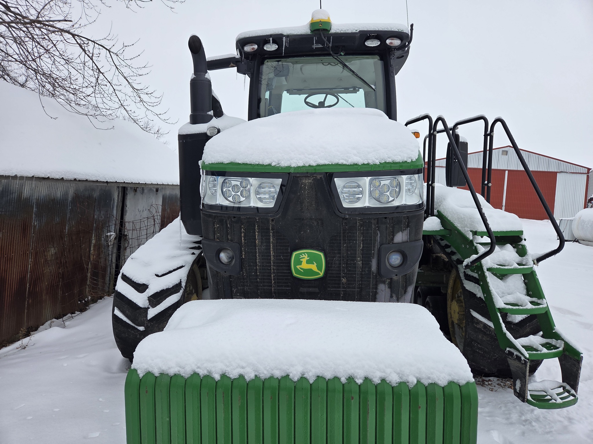  2019 John Deere 8370RT at Heritage Tractor in Lacon, IL