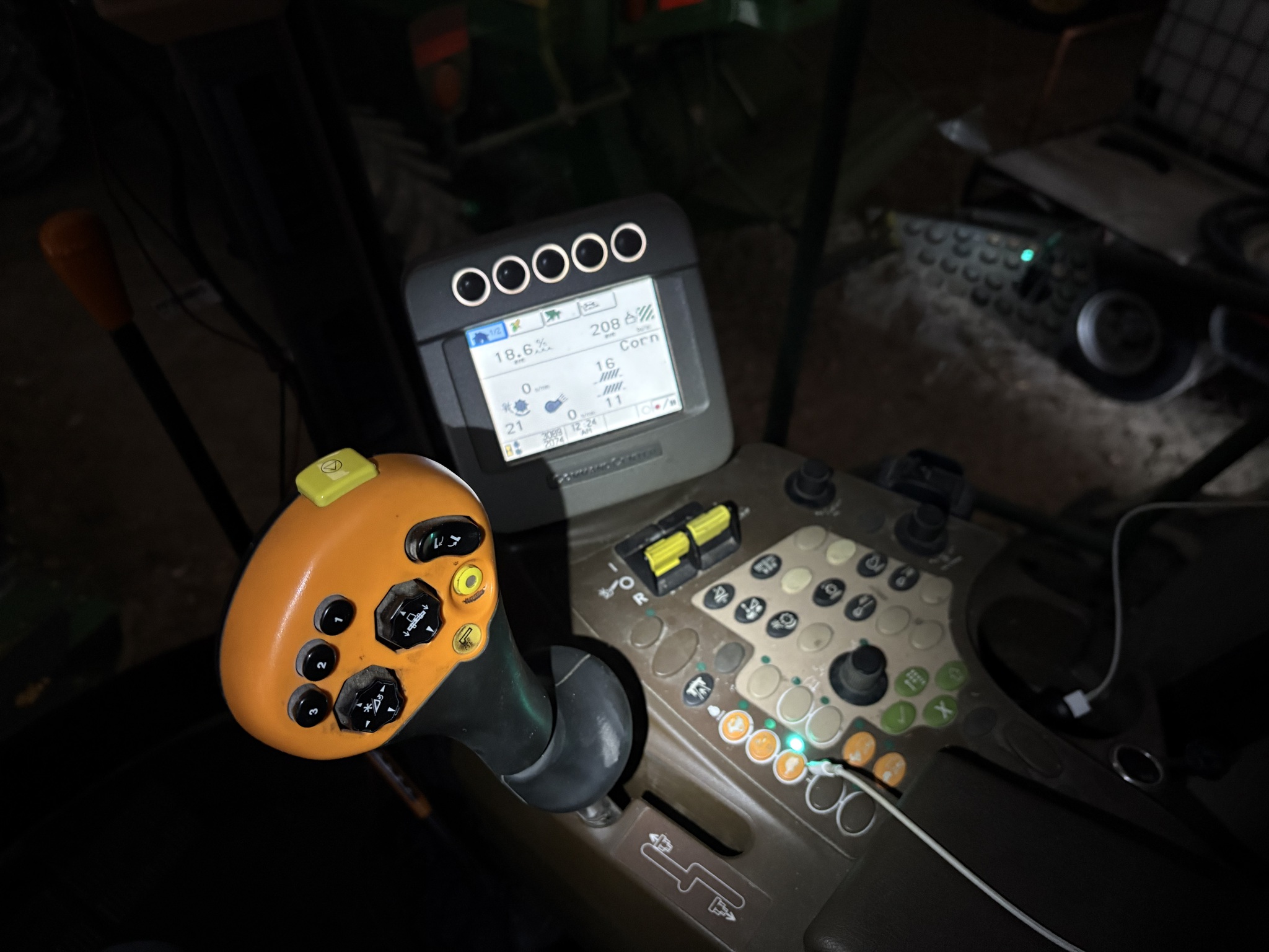 2008 John Deere 9770 STS Image 31