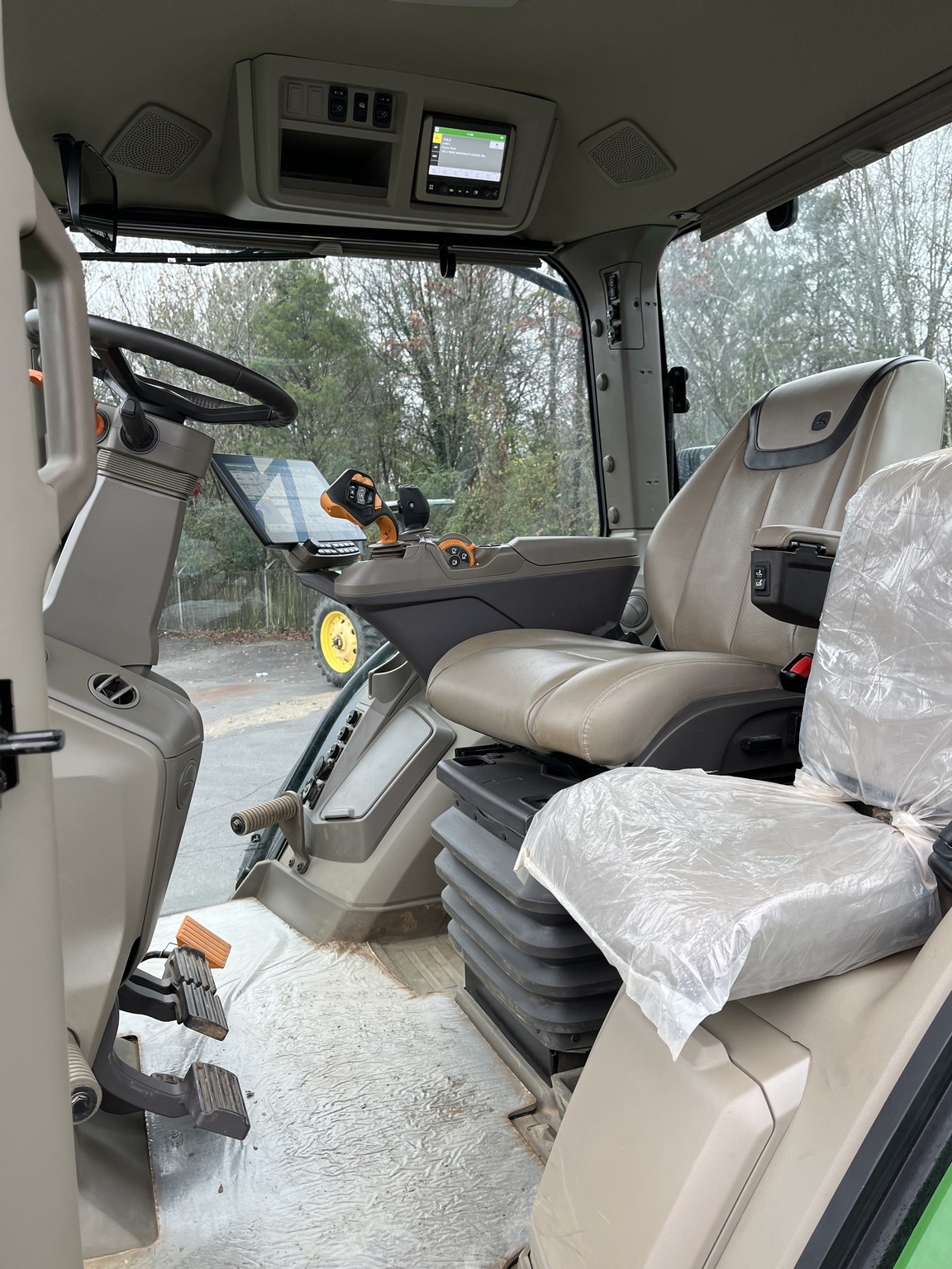 2024 John Deere 8R 410 Image 7