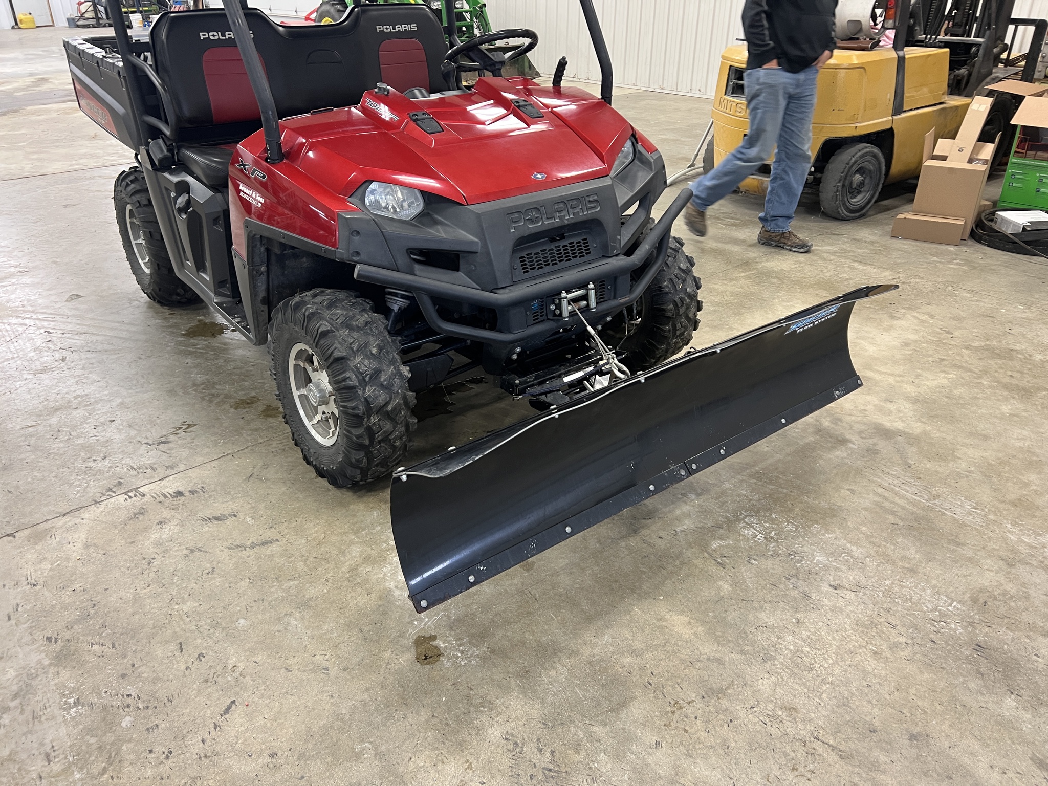 2009 Polaris Ranger 4X4 Image 3