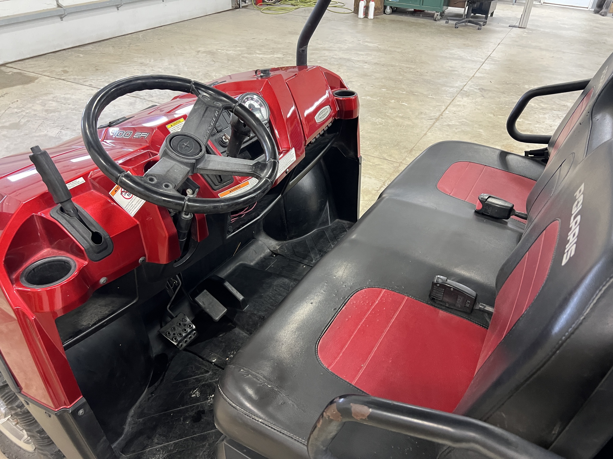 2009 Polaris Ranger 4X4 Image 4