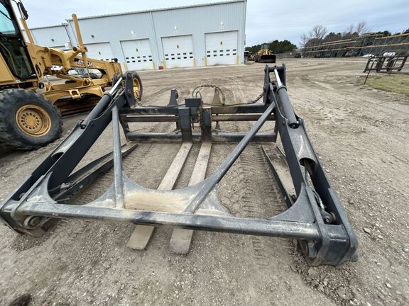 2010 Brandt FORKS