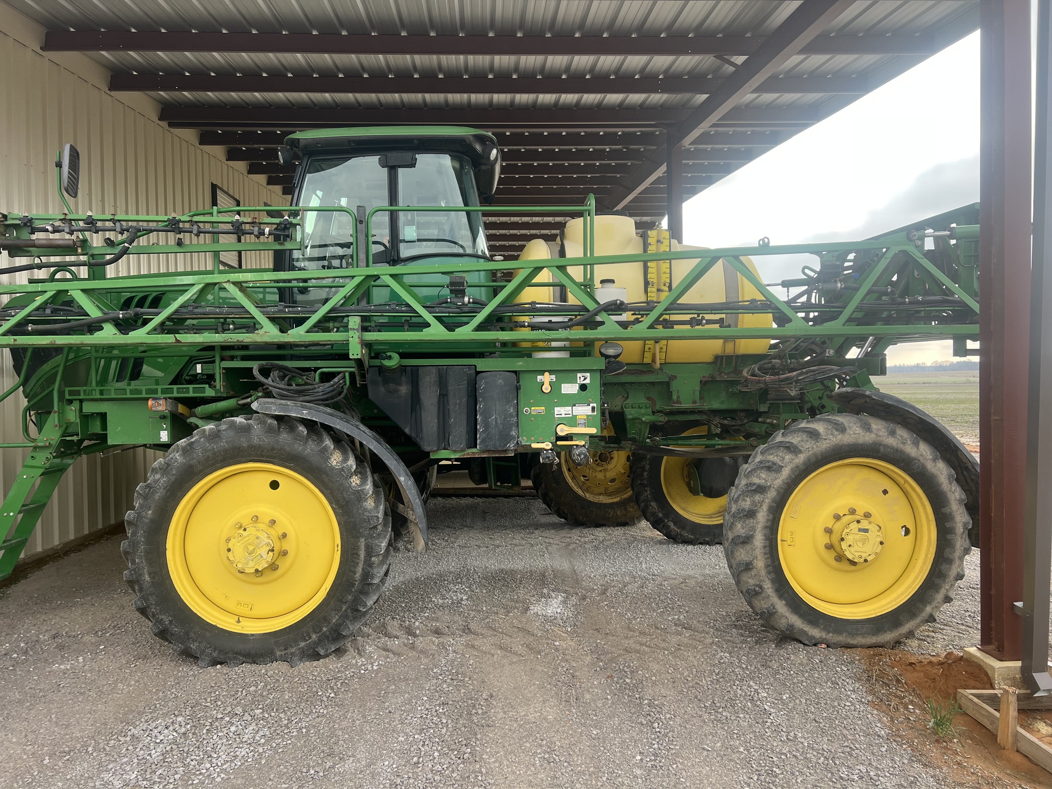2016 John Deere R4023